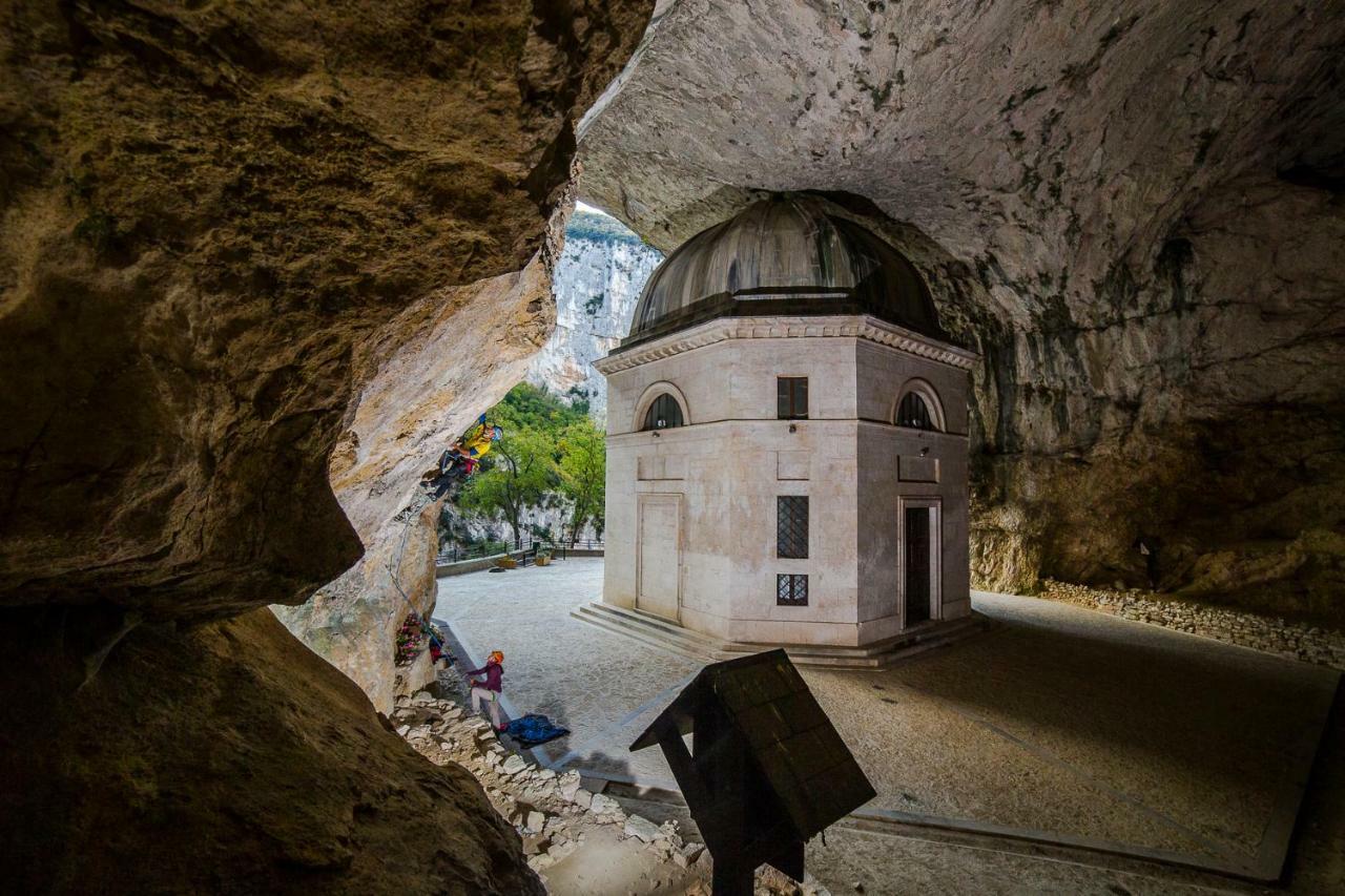 B&B Bivacco Frasassi Climbing & Trail Running House Genga  Εξωτερικό φωτογραφία